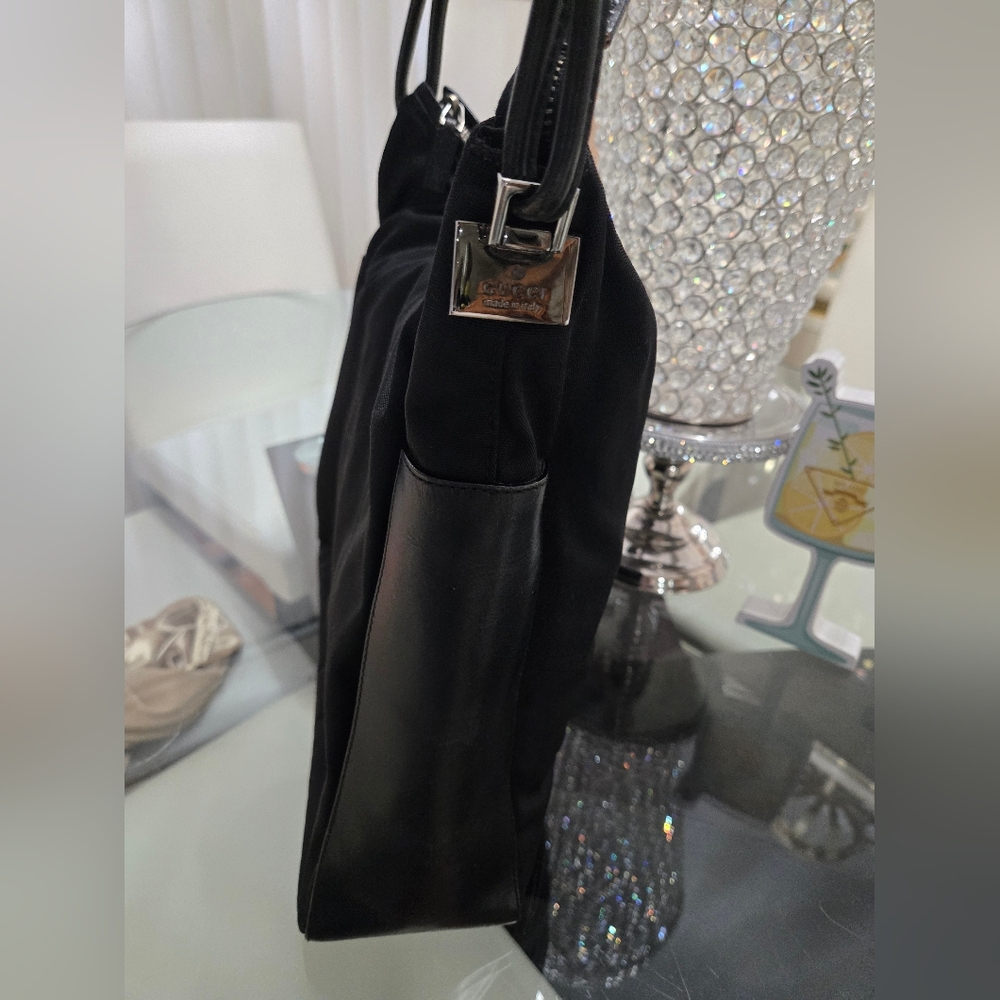 GUCCI Black Shoulder Bag - Picture 4 of 14